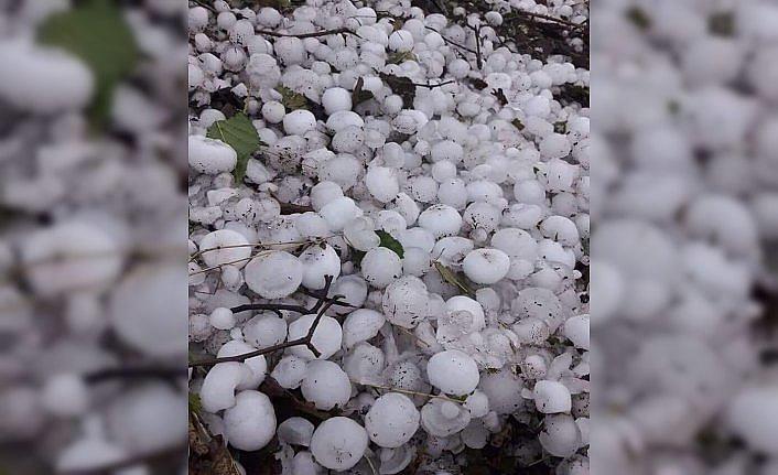 Ordu'da ceviz büyüklüğünde dolu yağdı