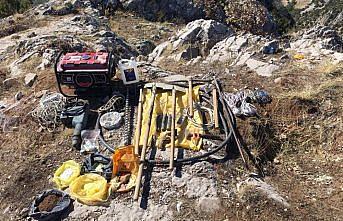 Patlayıcı madde ile kaçak kazı yapan 6 kişi yakalandı