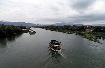Yeşilırmak'ta 70 yıl sonra tekne gezileri başladı