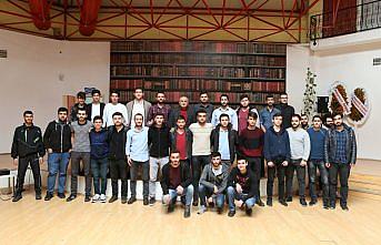 Başkan Yılmaz, üniversite öğrencileri ile buluştu