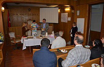 Belediye başkanından engelli gence doğum günü kutlaması