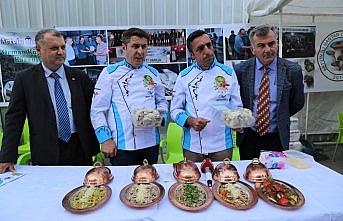 Sarp Sınır Kapısı'nda kayın mantarı ikramı