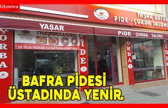 Bafra pidesi üstadında yenir.