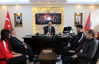 Başarılı sporcudan Emniyet Müdürü Topaloğlu'na ziyaret