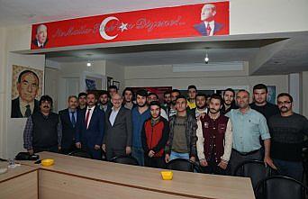 Başkan Kul ülkücüleri ziyaret etti