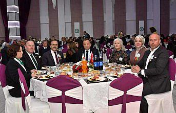 Başkan Şahin'den sivil toplum örgütlerine siyaset uyarısı