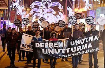 Düzce depreminde hayatını kaybedenler anıldı