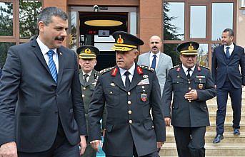 Jandarma Genel Komutanı Orgeneral Çetin, Vali Çiftçi'yi ziyaret etti