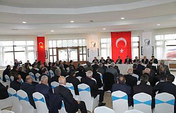 Vali Bektaş, muhtarlarla toplantı yaptı