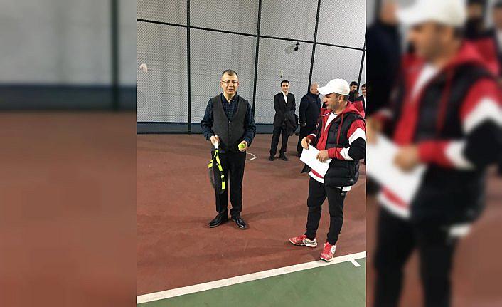 Artvin Valisi Doruk'tan Gençlik Merkezi'ne ziyaret