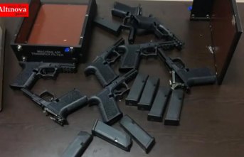 İstanbul'da 48 suikast silahı ele geçirildi