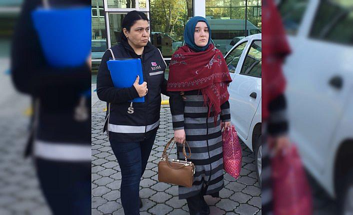 Samsun'da aranan FETÖ/PDY şüphelisi kadın teslim oldu
