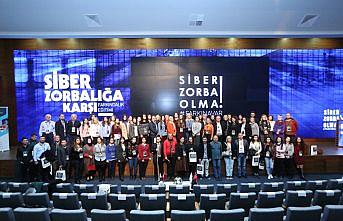 Samsung ve BTK’dan öğretmenlere 