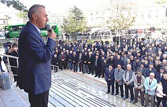 Taşova'dan 38 kişi umreye uğurlandı