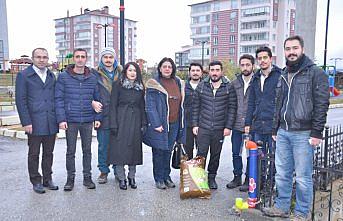 Üniversite öğrencilerinden sokak hayvanı duyarlılığı