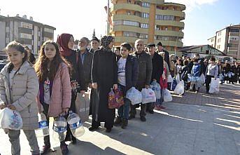 20 dakikada 11 bin plastik şişe toplandı