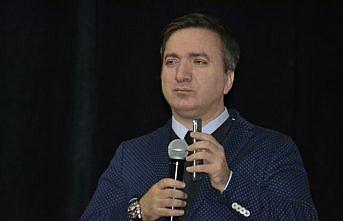 Bakan Selçuk Safranbolu'daki seminere telefonla bağlandı