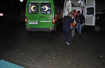 Bartın'da bir kişi eşini bıçaklayarak öldürdü