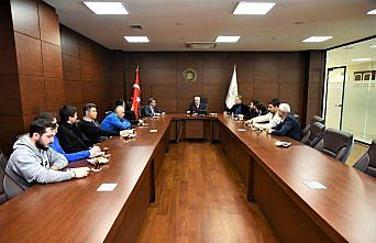 Başkan Tezcan, firma temsilcileriyle buluştu