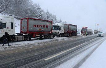 Bolu Dağı geçişi ulaşıma kapandı