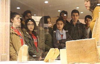 Çorum'da lise öğrencileri Hititler'i tanıyacak