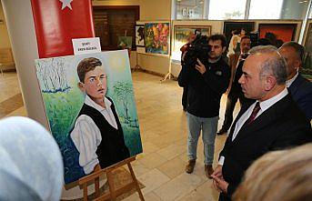 Ev kadınlarından resim sergisi