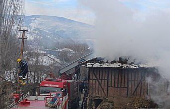 İtfaiye 36 tavuğu telef olmaktan kurtardı