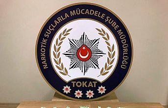 Kadın çantasına uyuşturucu için gizli bölme yapmışlar