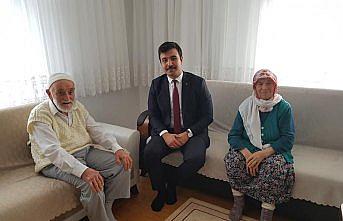 Kaymakam Aydın'dan Ahmet dedeye ziyaret