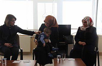 Protokol üyelerinin eşlerinden huzurevi ziyareti