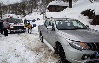 Sağlıkçılar ile hastaların imdadına yetiştiler