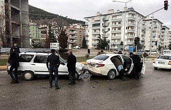 Tokat'ta zincirleme trafik kazası: 9 yaralı