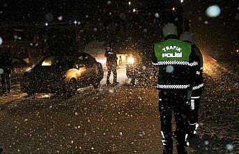 Ulaşım ve eğitime kar engeli