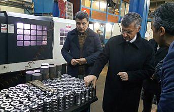 Vali Bektaş, eğitim merkezinde inceleme yaptı