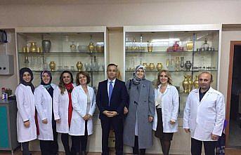 Vali Çeber'den El Sanatları Merkezine ziyaret