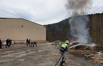 Yığılca'da itfaiye eğitimi tamamlandı