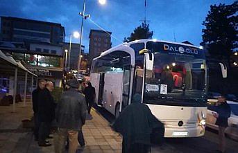 Zonguldak'ta, umre kafilesi uğurlandı