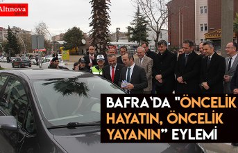 Bafra`da "Öncelik Hayatın, Öncelik Yayanın” Eylemi