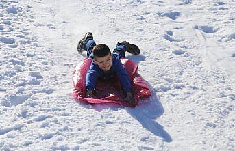 Çambaşı Kayak Merkezi'nde sömestr yoğunluğu