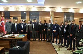 Kerkük Üniversitesi heyeti KBÜ'yü ziyaret etti