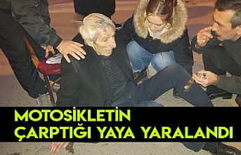 Motosikletin çarptığı yaya yaralandı