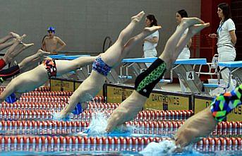 Samsun'da yüzme baraj müsabakaları