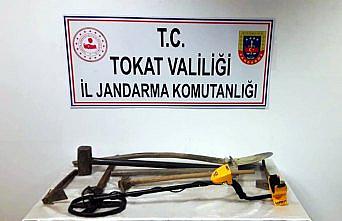 Tokat'ta kaçak kazı yapan 12 kişi suçüstü yakalandı