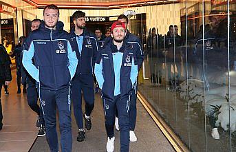 Trabzonspor'da yönetim, futbol takımıyla yemekte buluştu