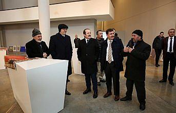 Üç ilin valisi Baksı Müzesi'ni gezdi