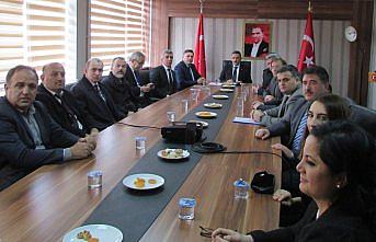 Vali Kaymak, Vezirköprü'de kendir üretimini inceledi