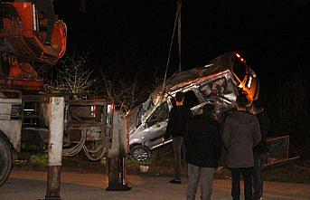 Akçakoca'da otomobil devrildi: 1 yaralı