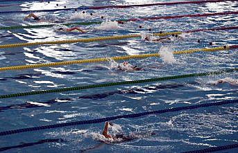 Anadolu Yıldızları Analig Yüzme Yarışları, Karabük'te başladı