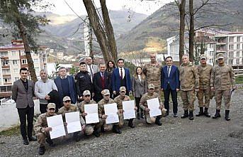 Ayvacık'ta erlere aşçı çıraklığı kursu eğitimi verildi