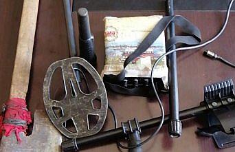 Düzce'de mezarlıkta izinsiz kazı iddiası